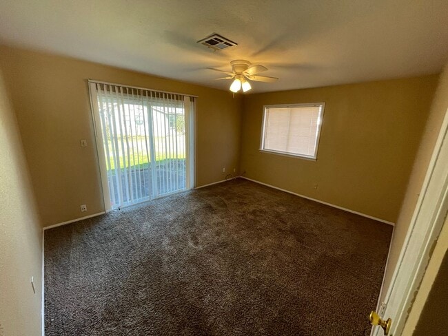 Building Photo - Southern Hills Home