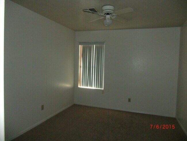 Bedroom - 16634 S 32nd Plz