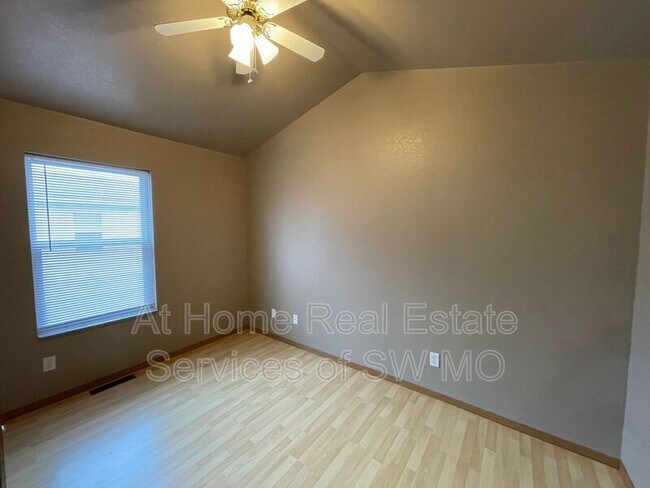Foto del edificio - 633 West St