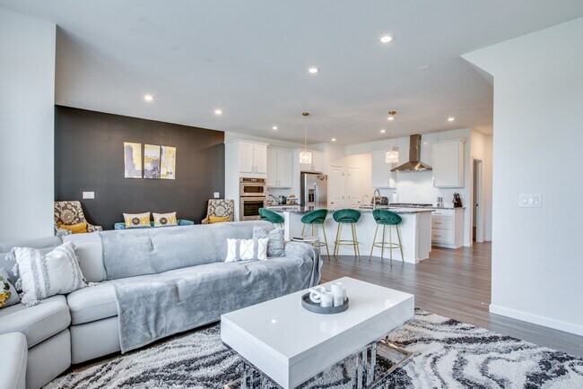 Building Photo - 491 Watercress Dr
