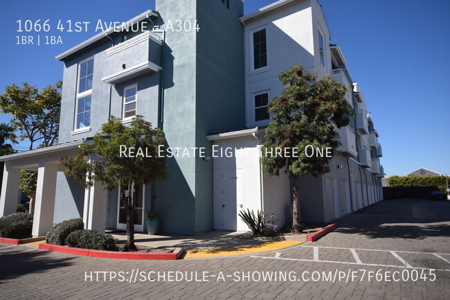 Building Photo - Capitola Beach Villas 1 bedroom with 1 car...