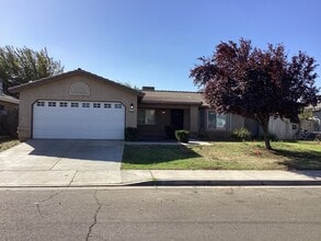 Building Photo - 1450 La Jolla Way