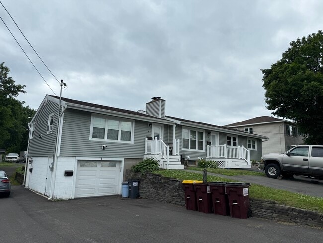 Building Photo - 4C Marlyn Dr