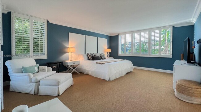 Foto del edificio - 200 Ocean Ln Dr