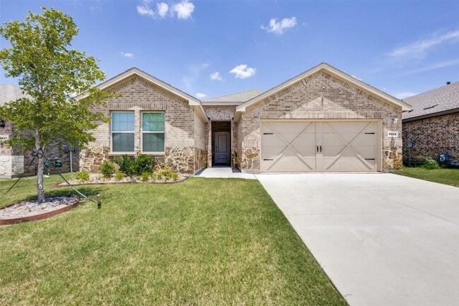 Building Photo - 6213 Abby Dr