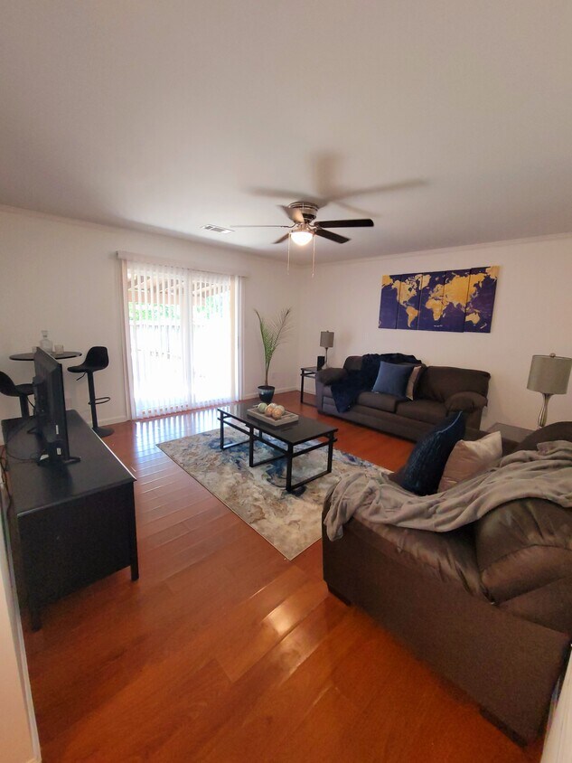 140 Stonehedge Drive Unit 140, Warner Robins, GA 31088 Condo for Rent in Warner Robins, GA