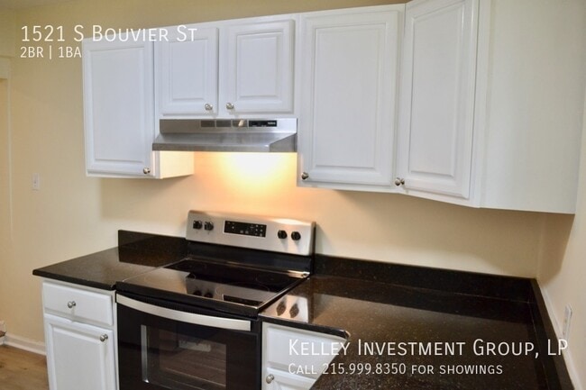 Photo - 1521 S Bouvier St House