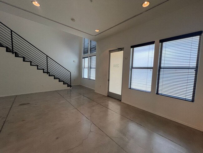 Building Photo - Work And Living Space Loft 1 Bedroom 1.5 Bath Attached Townhouse in The Downtown Santa Ana Artist...