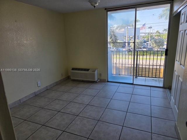 Foto del edificio - 16450 NW 2nd Ave
