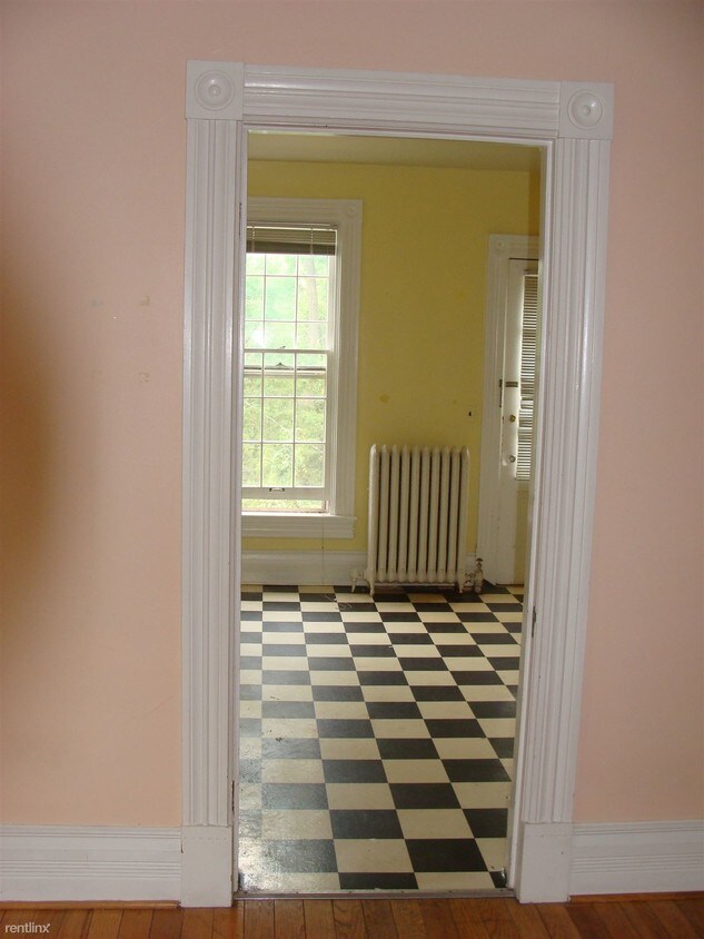 Foto principal - 834 W Huron St