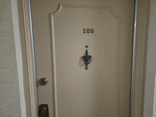 Foto del edificio - 959 SE 2nd Ave