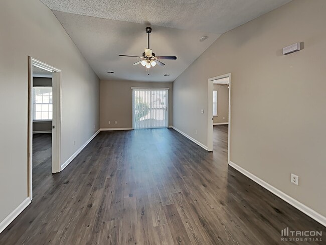 Building Photo - 8 Glennvale Ct
