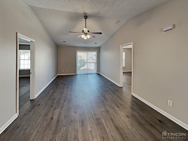 Foto del edificio - 8 Glennvale Ct