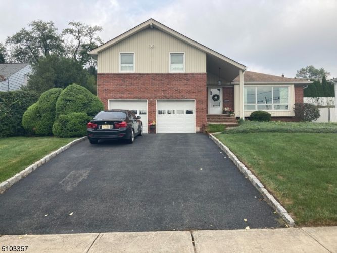 15 Noll Terrace, Clifton, NJ 07013 House for Rent in Clifton, NJ