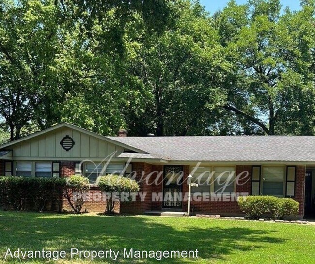 Building Photo - 3 br, 2 bath House - 392 Clower Ave.