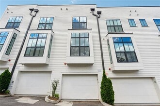 Building Photo - 75 Boulevard NE