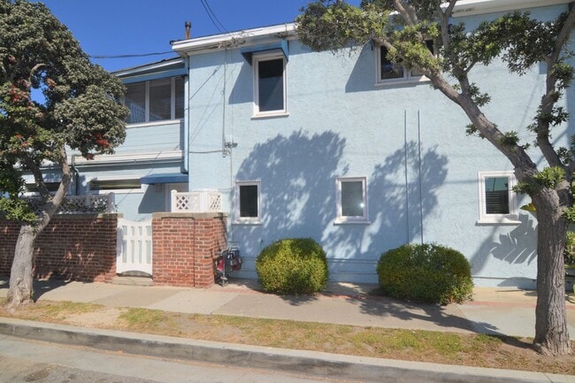 Building Photo - 1501 Ocean Ave