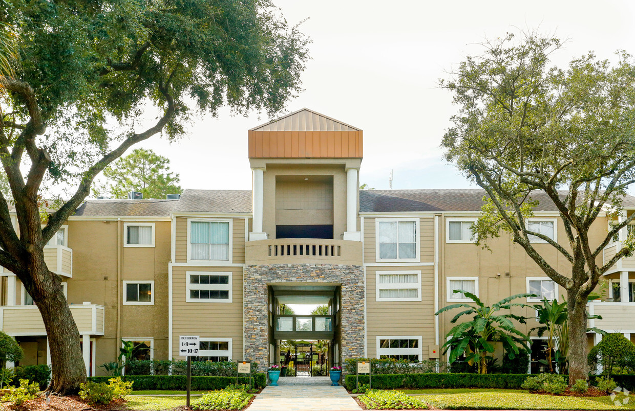 Foto principal - Palms on Westheimer Apartments