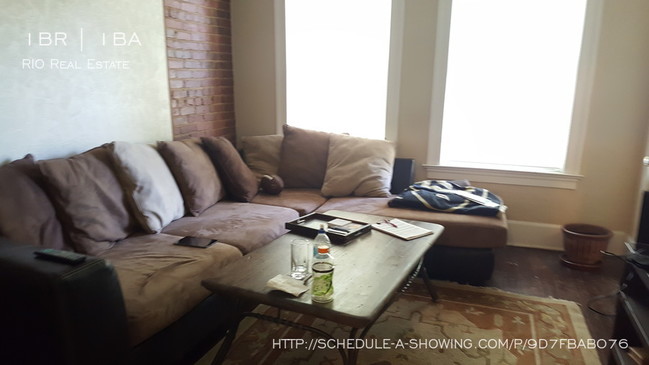 Building Photo - Awesome 1BR with Beautifully Exposed Brick!