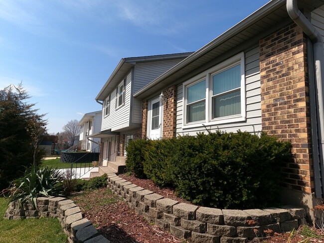 Foto del edificio - 1590 E Bayside Ct