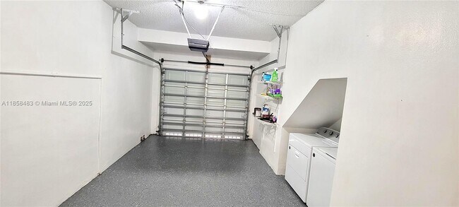 Foto del edificio - 11755 SW 102nd St