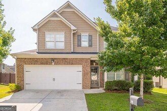 Building Photo - 9576 Rushmore Cir