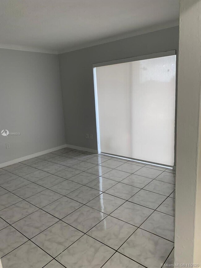 Foto del edificio - 11 SW 32nd Ave