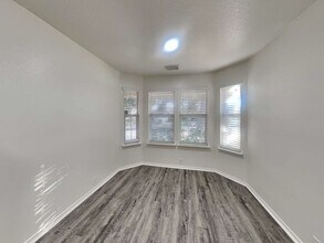 Building Photo - 3019 Antler Way