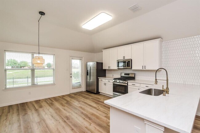 Foto del edificio - 2605 Cascade Cove Dr