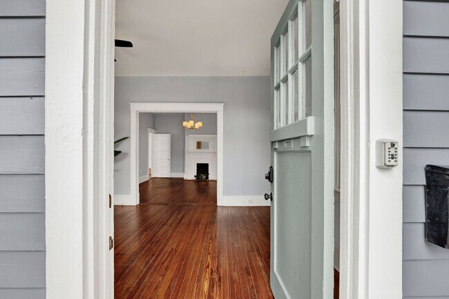 Foto del edificio - 25 E 33rd St