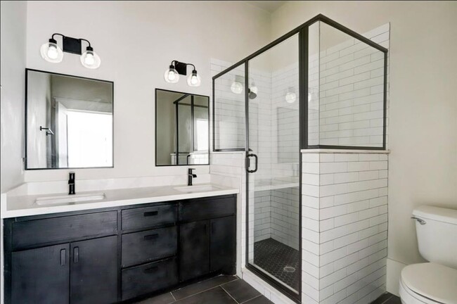 Foto del edificio - 5514 Barremore St