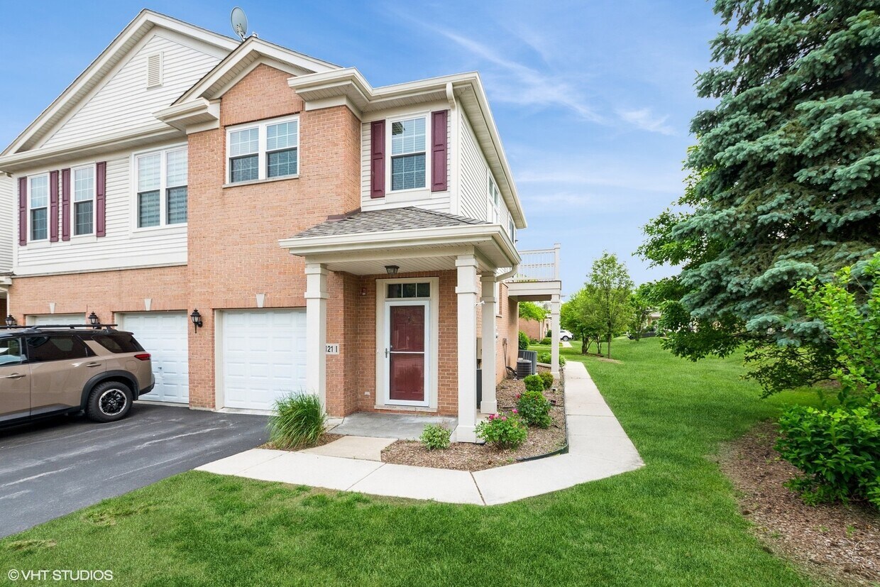 Foto principal - 8121 Concord Ln