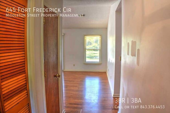 Building Photo - 645 Fort Frederick Cir