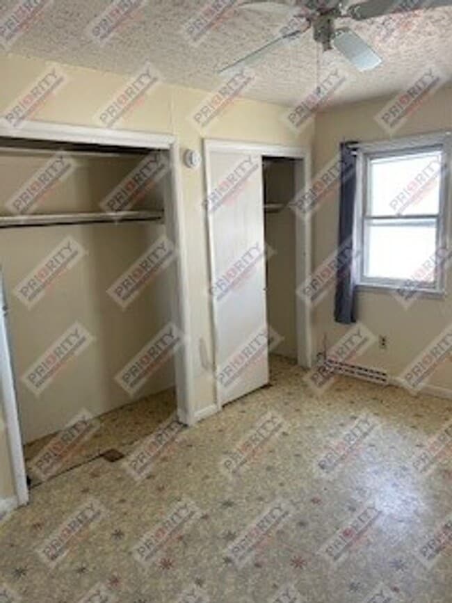 Building Photo - COZY House For Rent In Moorcroft