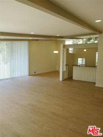 Building Photo - 1422 N Sweetzer Ave