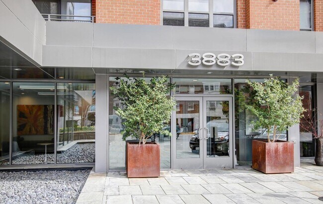 Foto del edificio - 3883 Connecticut Ave NW