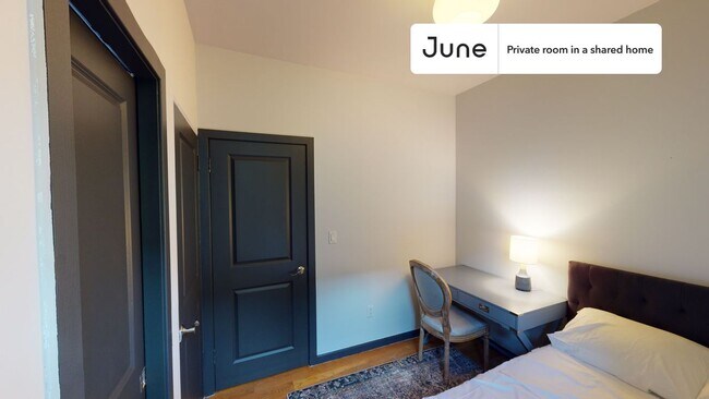 Foto del edificio - Room in Shared 4 bed/3 bath home