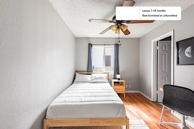 Building Photo - 2311 Galway St