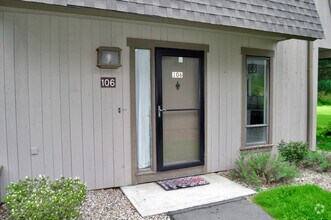 Building Photo - 106 Mallard Dr