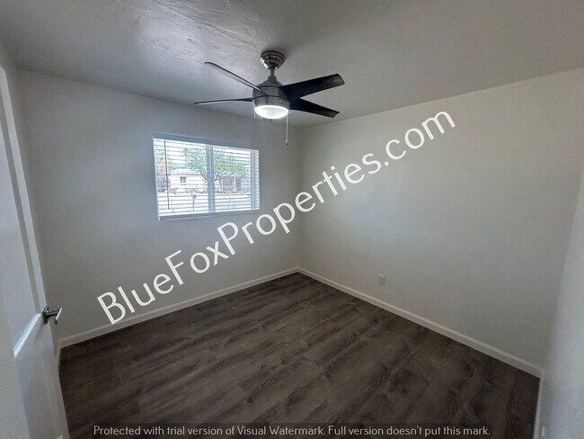 Foto del edificio - 4532 E 16th St