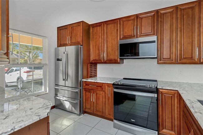 Building Photo - 389 Estero Ct