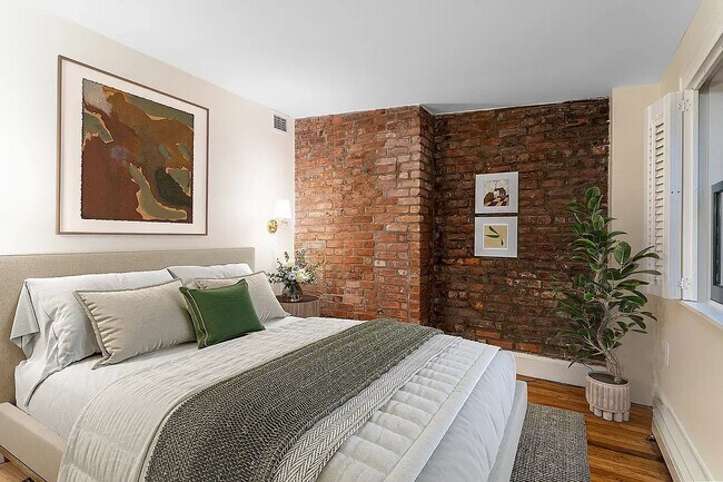 Foto del edificio - 564 Hudson St