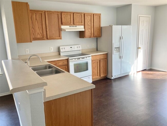 Building Photo - 3007 Crownover St