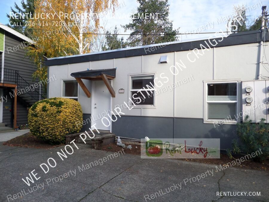 Photo - 2110 NE 85th St.-