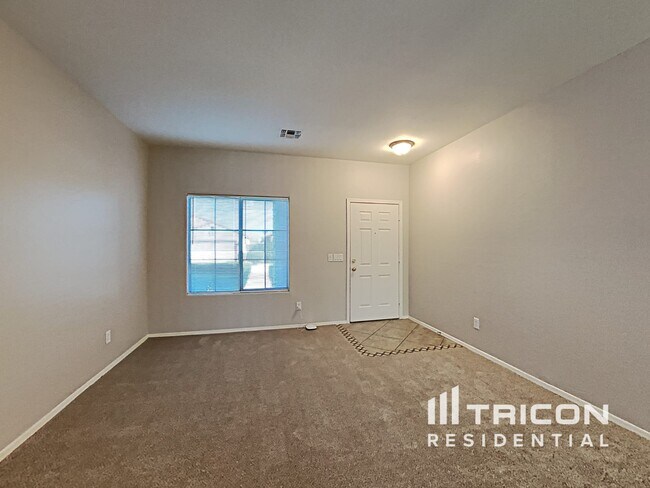 Foto del edificio - 3517 W St Charles Ave