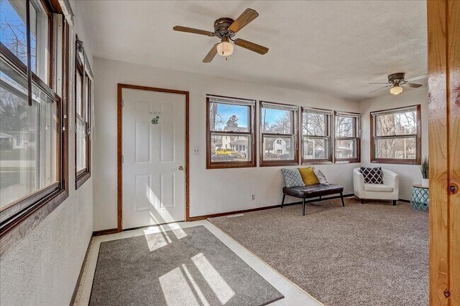 Foto del edificio - 4Bed/2Bath - Home For Rent in Fort Atkinson