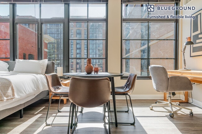 Building Photo - 465 New York Ave NW