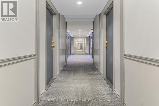 Building Photo - 285 Enfield Pl