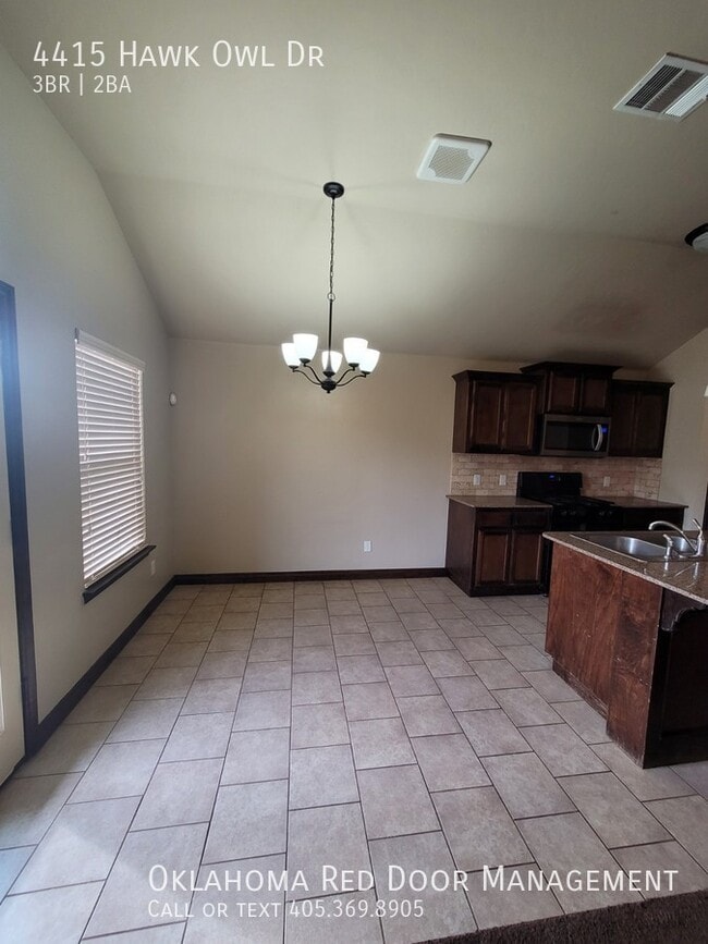 Building Photo - 4415 Hawk Owl Dr