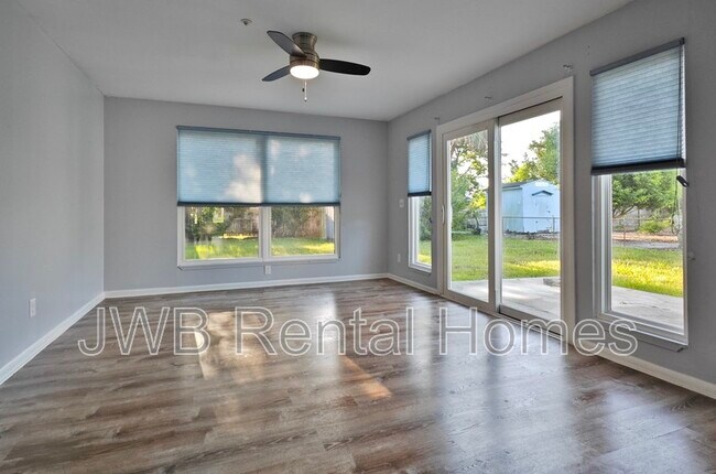 Foto del edificio - 2525 Townsend Blvd